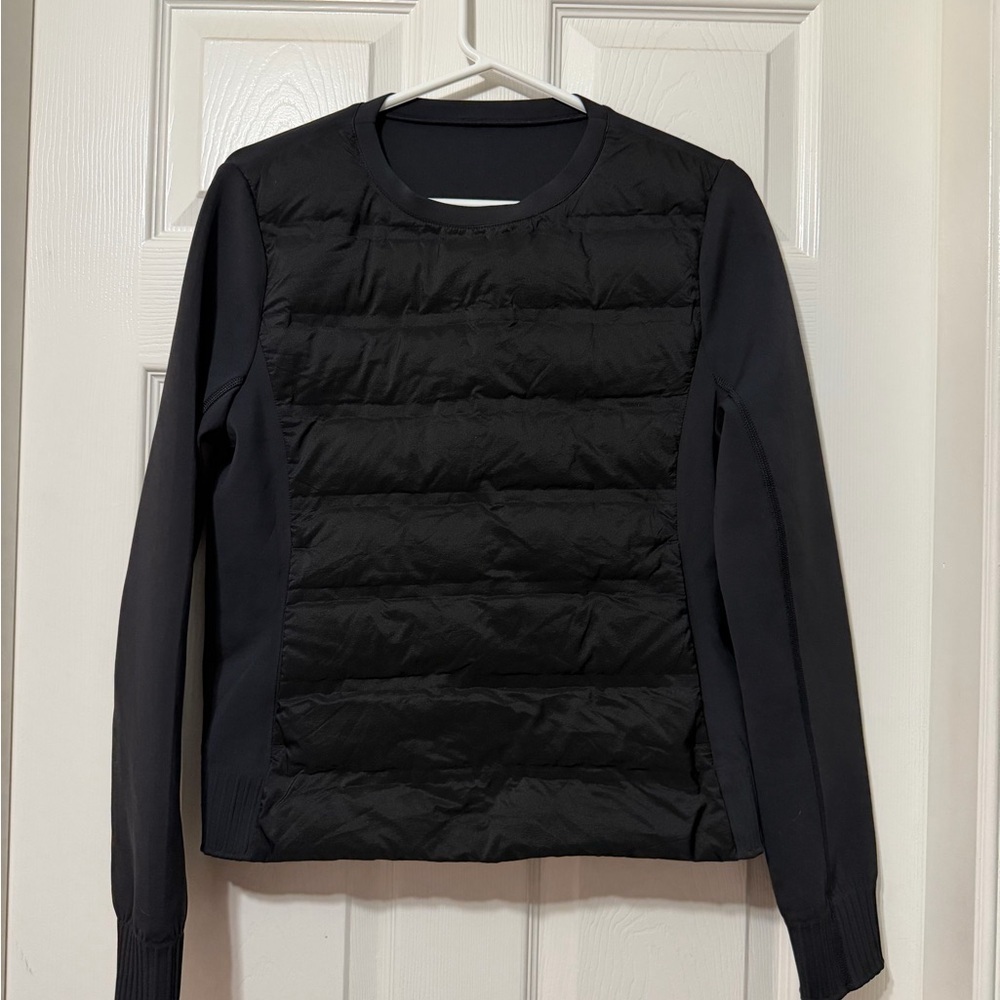 Lululemon athletica down and around crew size 6 euc